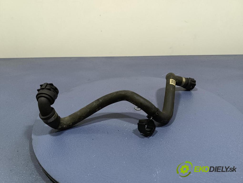 Bmw Seria 7 2019 rúrka Chladič: 8575774