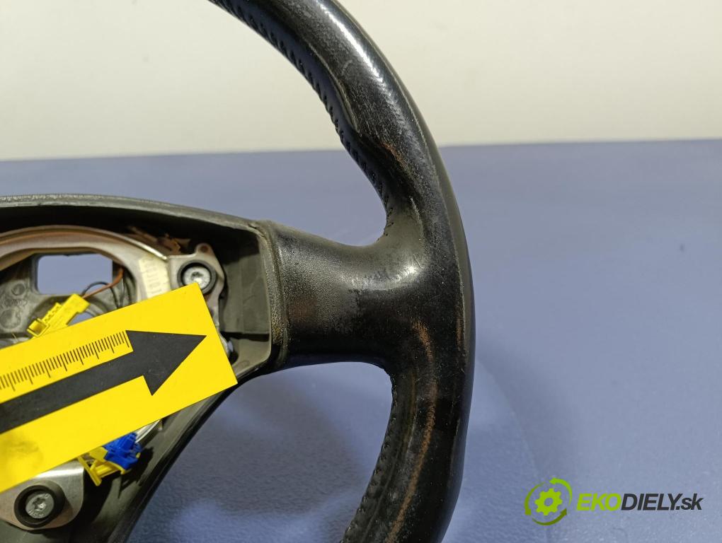 Audi A4 2001 volant 8E0419091G