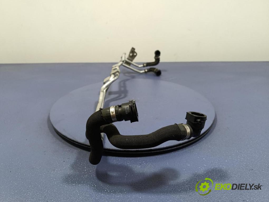Bmw Seria 7 2019 rúrka Chladič: 8575759