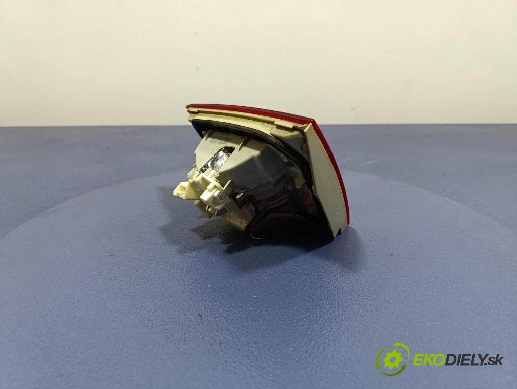 Bmw Seria 3 2011 světlo Zad: levá Uvnitř 7289433