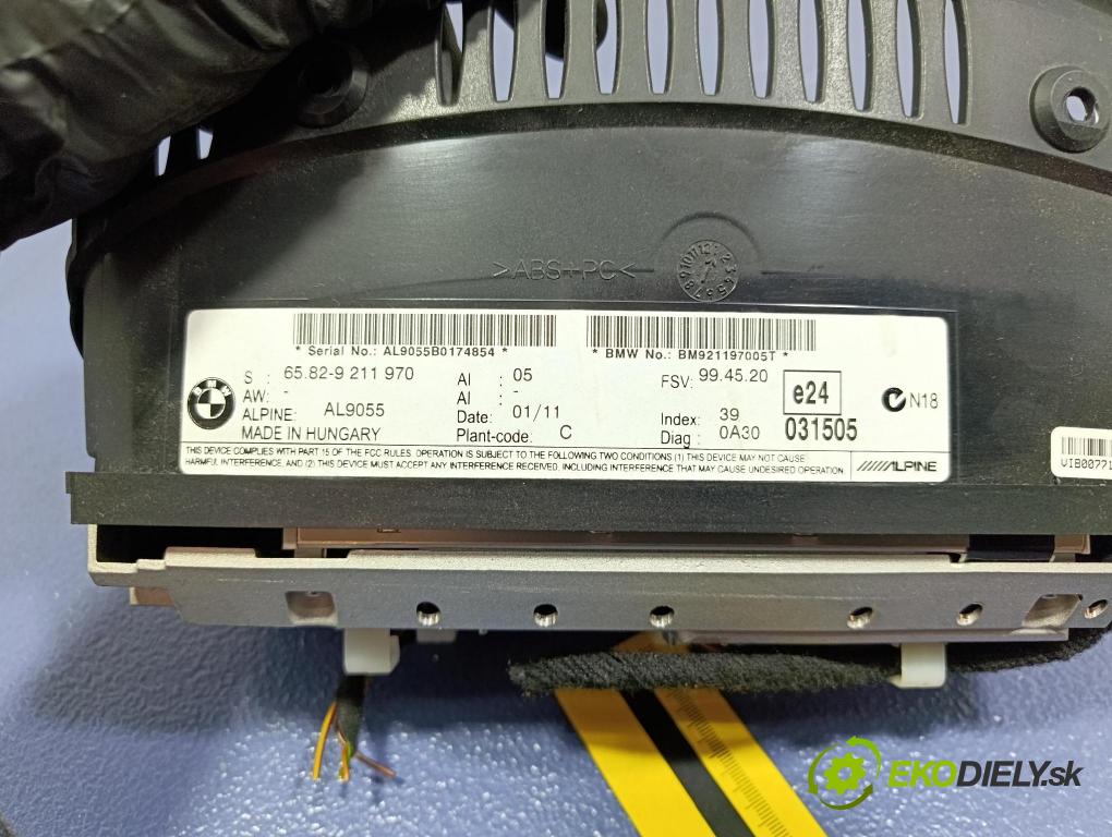 Bmw Seria 3 2011 Radio I Navigácia: 9239323