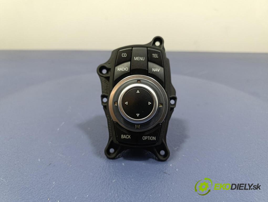 Bmw Seria 3 2011 Radio I Navigácia: 9239323