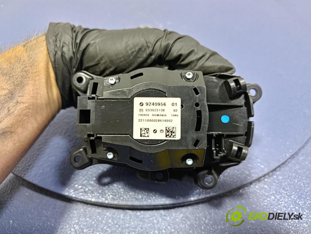 Bmw Seria 3 2011 Radio I Navigácia: 9239323