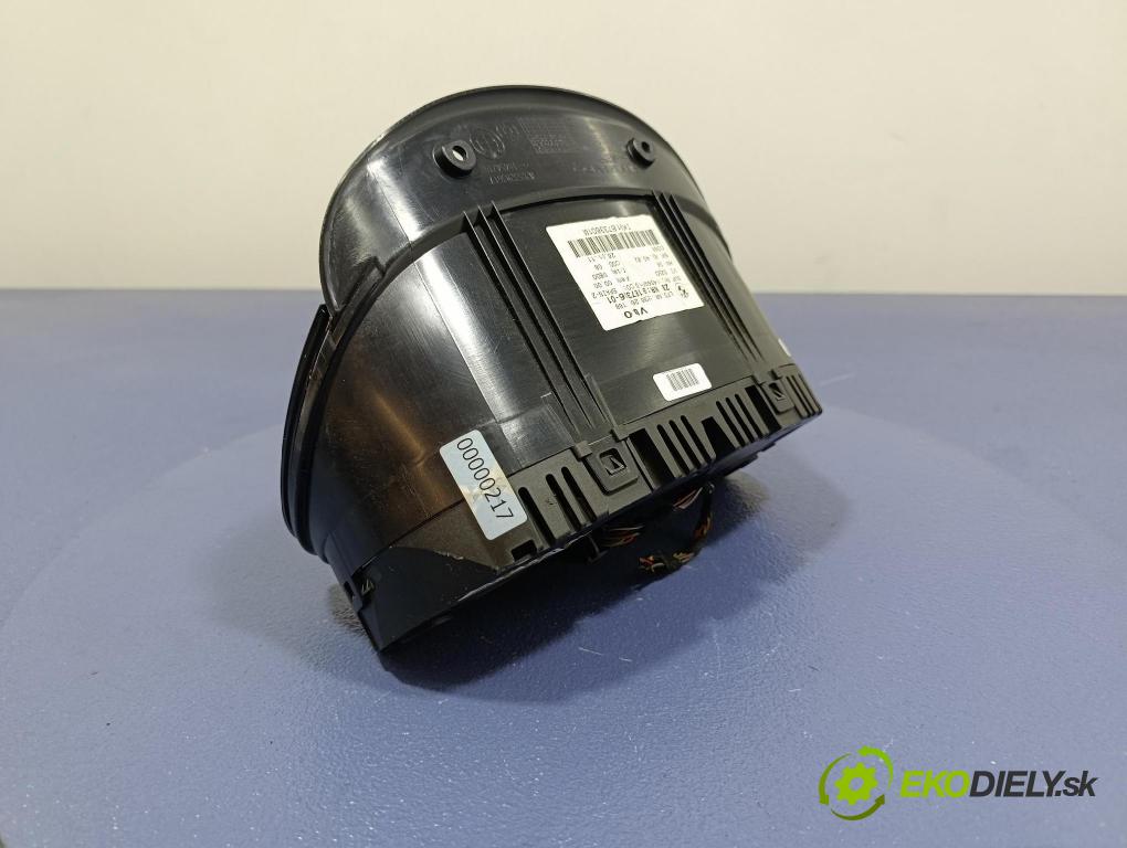 Bmw Seria 3 2011 prístrojovka/ budíky 9187336