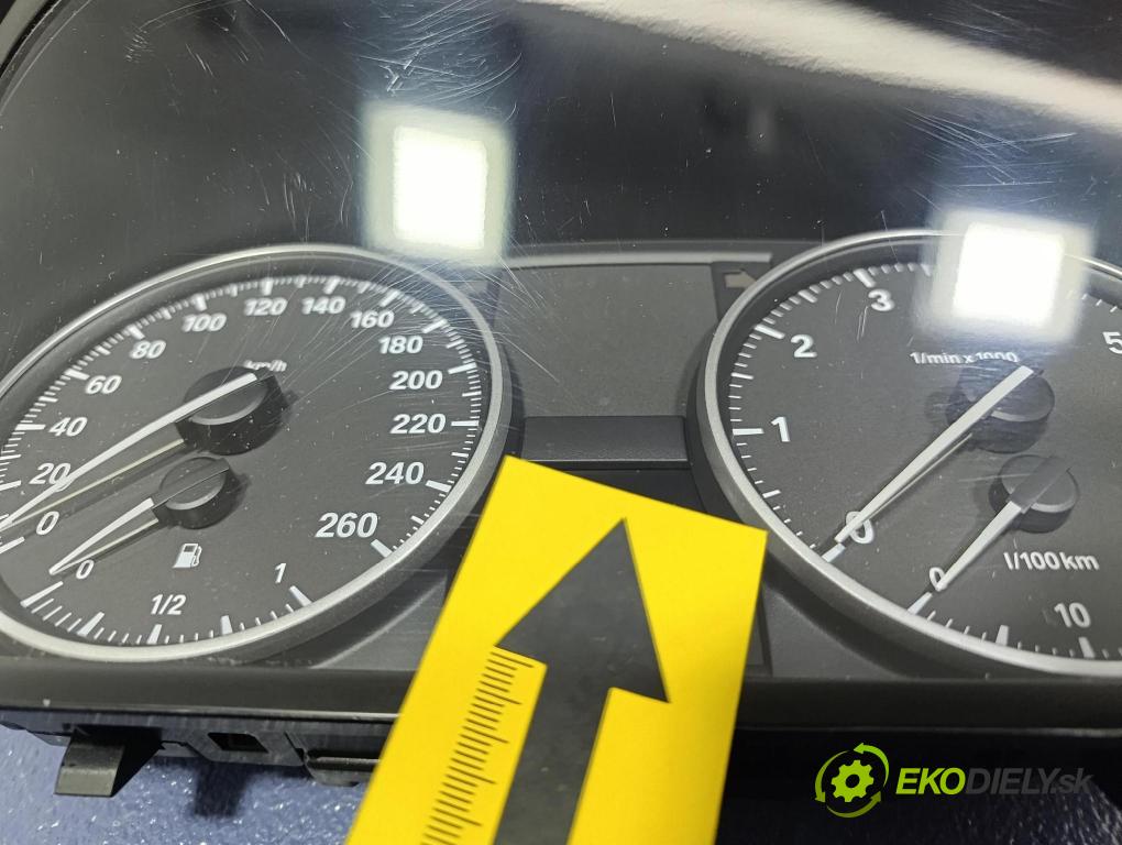 Bmw Seria 3 2011 Přístrojová deska 9187336