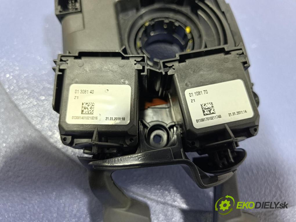 Bmw Seria 3 2011 prepínač Komplex: 9123043