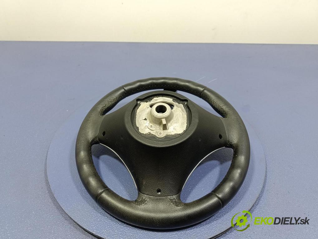 Bmw Seria 3 2011 volant 6795574