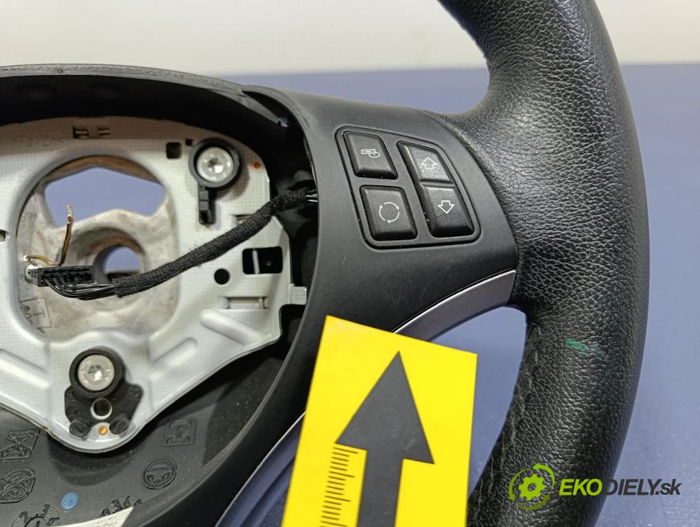 Bmw Seria 3 2011 volant 6795574