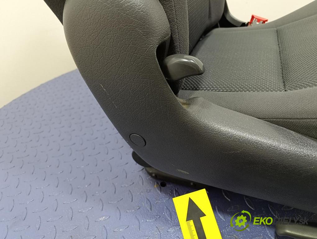 Vw Sharan 2005 Sedačka zadný