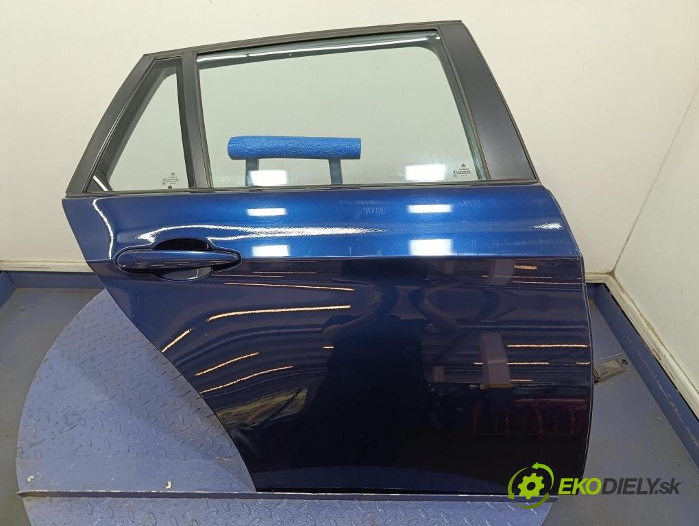 Bmw Seria 3 2011 dvere zad pravé