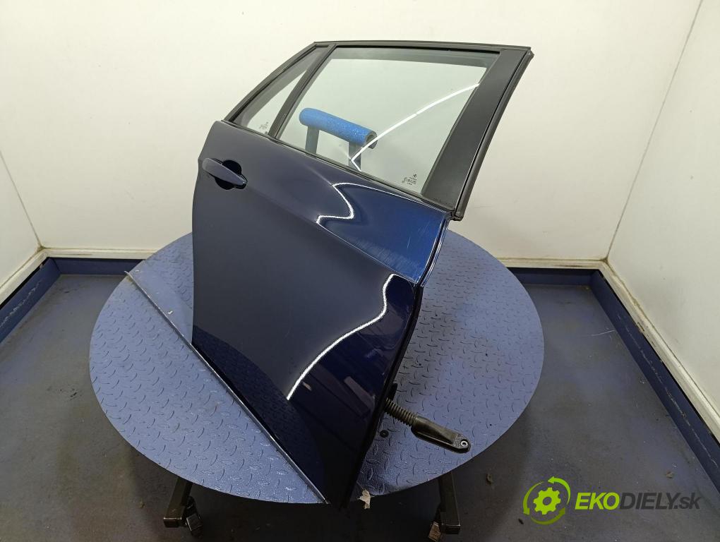 Bmw Seria 3 2011 dvere zad pravé