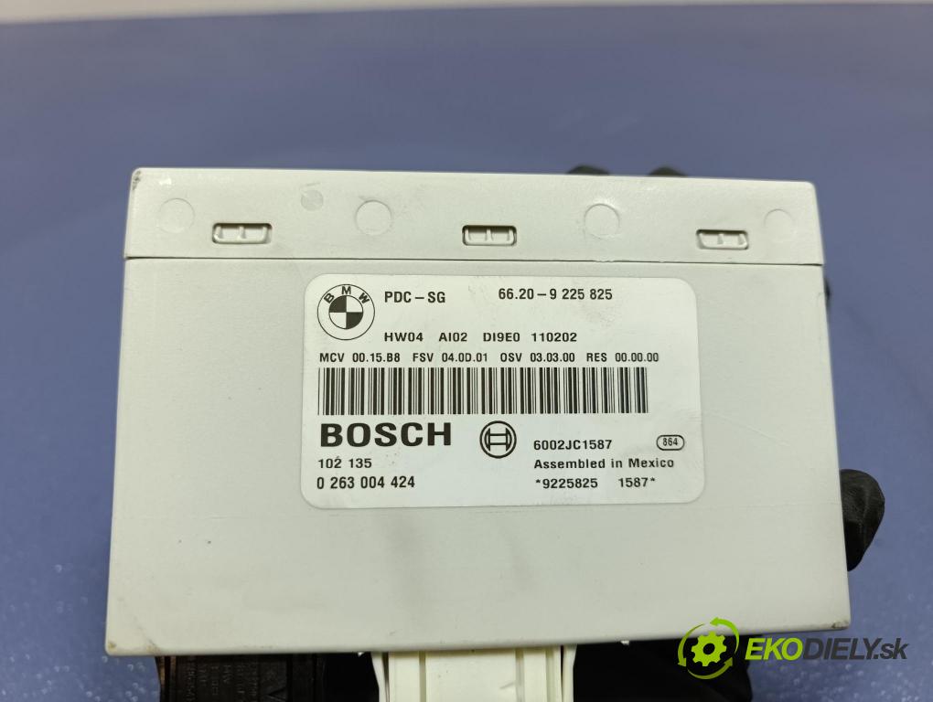 Bmw Seria 3 2011 snímač / řídící jednotka PDC 9225825