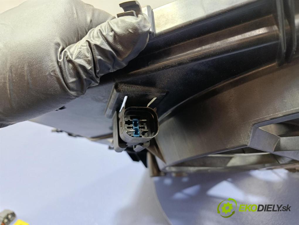 Bmw Seria 3 2011 Ventilátor Chladič: 7561711 7563259