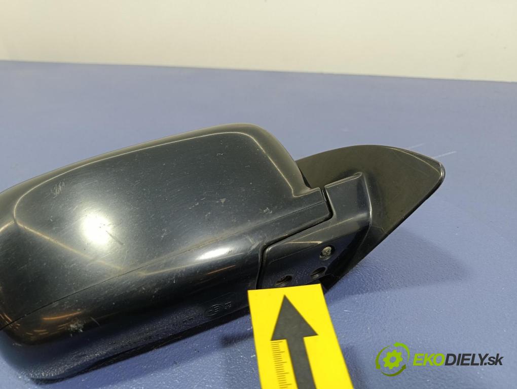 Mitsubishi Outlander 2007 zpětné zrcátko prave 