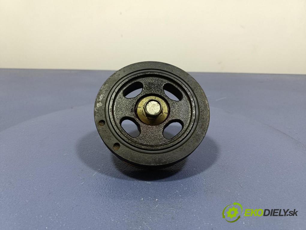Subaru Xv 0 koleso Pás: