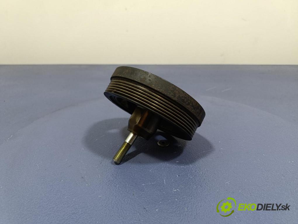 Subaru Xv 0 koleso Pás: