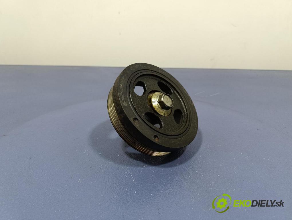 Subaru Xv 0 koleso Pás: