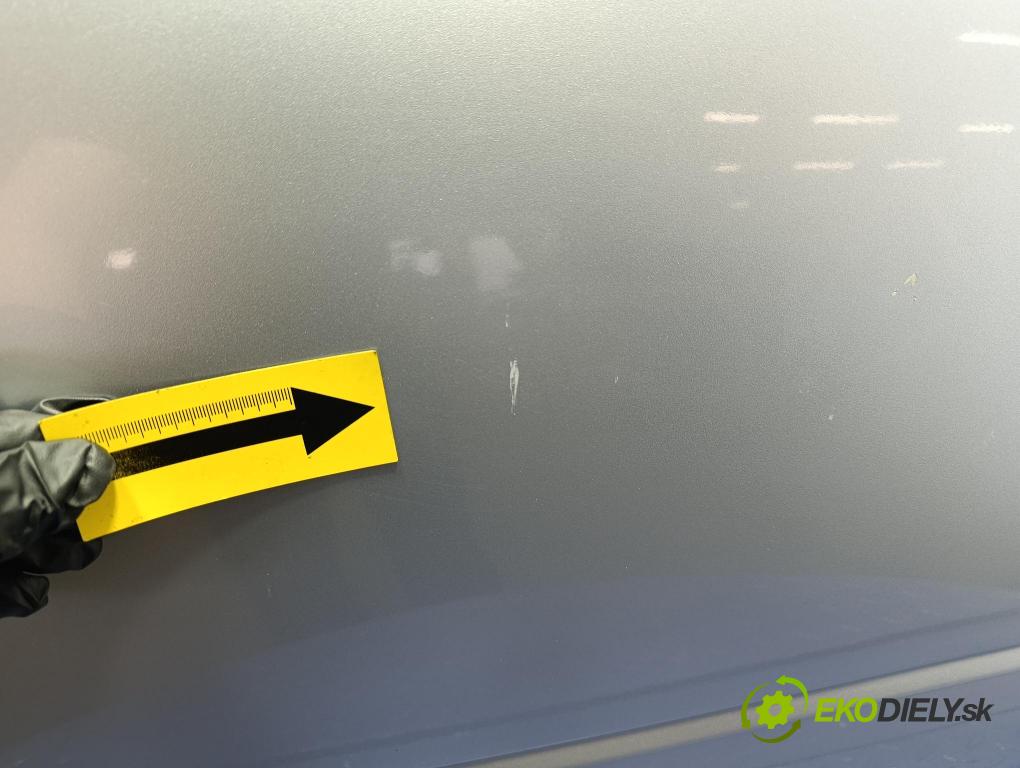 Mitsubishi Outlander 2007 dvere Predné Vľavo: