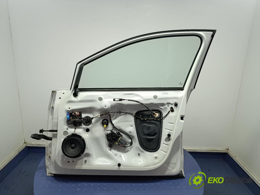 Vw Golf 2018 dveře před prave
