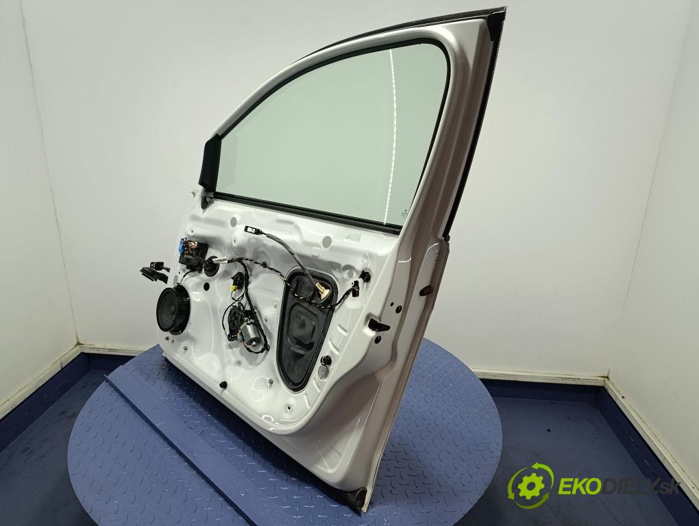 Vw Golf 2018 dveře před prave 