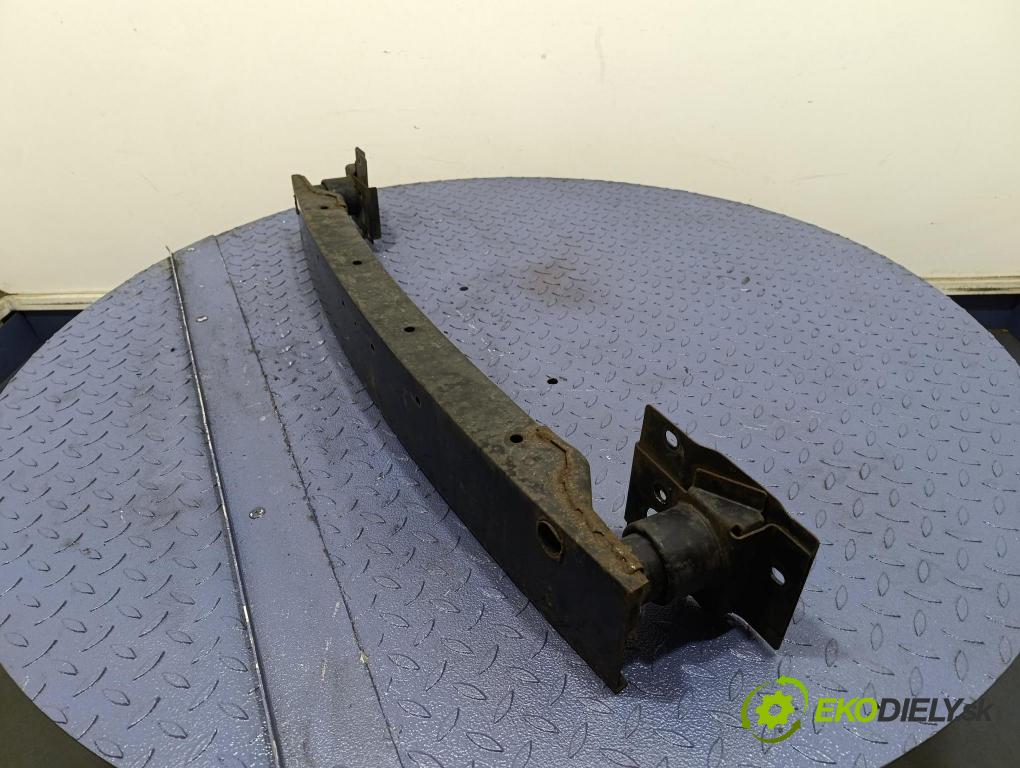 Mitsubishi Outlander 2007 výstuha narazník Predné