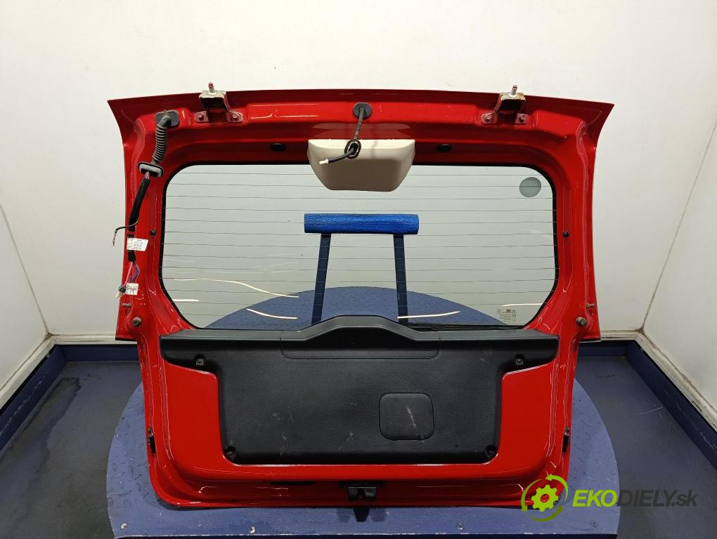 Hyundai Getz 2003 zadní dveře kufra: kufr 