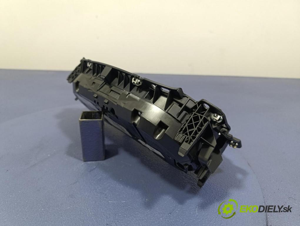 Vw Golf 2018 prístrojovka/ budíky 5GE920755D