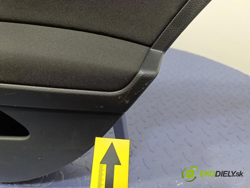 Vw Golf 2018 Tapacír: dveře Zad: Práva: 5G4868116D