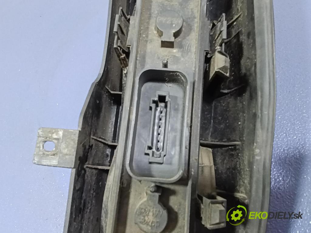 Mercedes Vito 2004 svetlo / reflektor zad ľavá Vonkajsia: