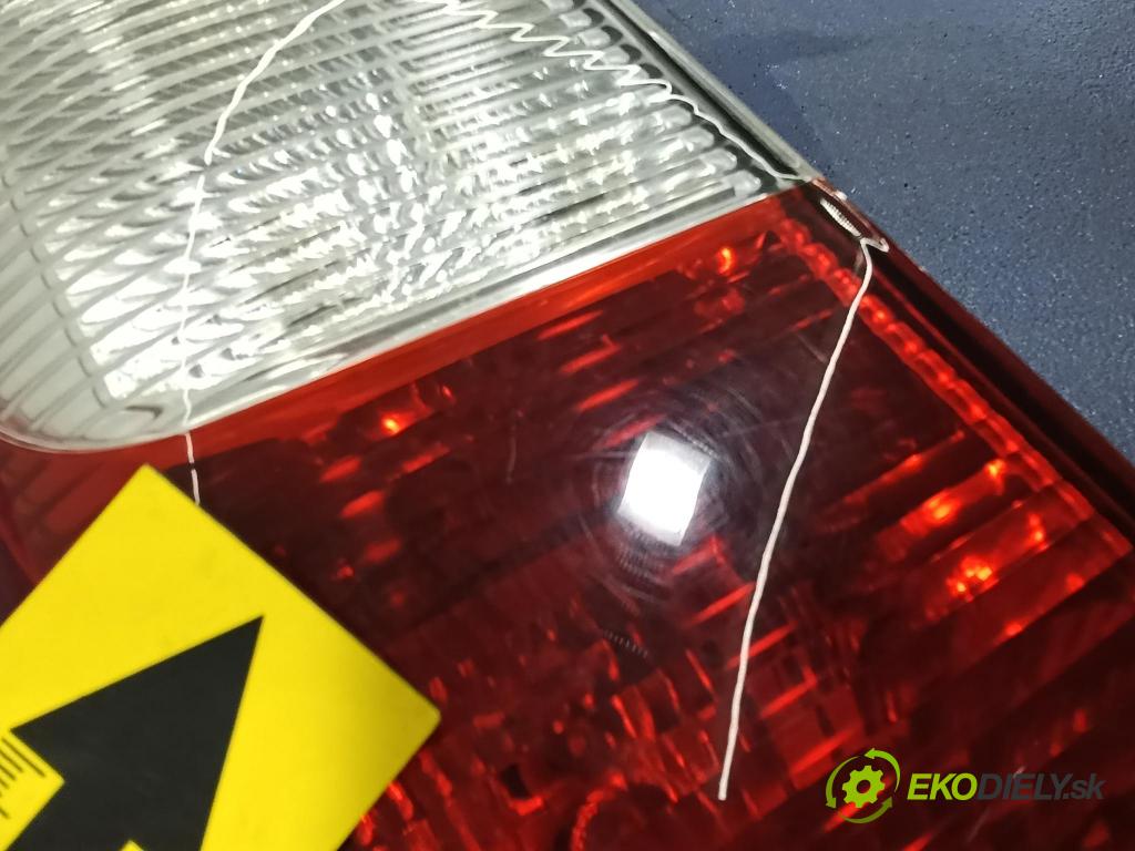 Mercedes Vito 2004 svetlo / reflektor zad ľavá Vonkajsia: