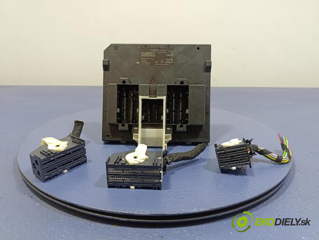 Vw Golf 2018 riadiaca jednotka Komfortu 5Q0937084DC