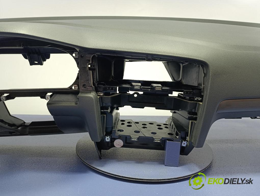 Vw Golf 2018 kokpit,pristrojová doska 5G1857181A