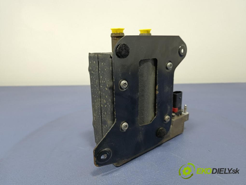 Vw Golf 2018 radiator 12E963231G