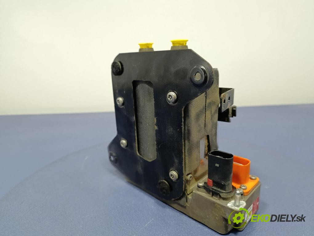 Vw Golf 2018 radiator 12E963231G