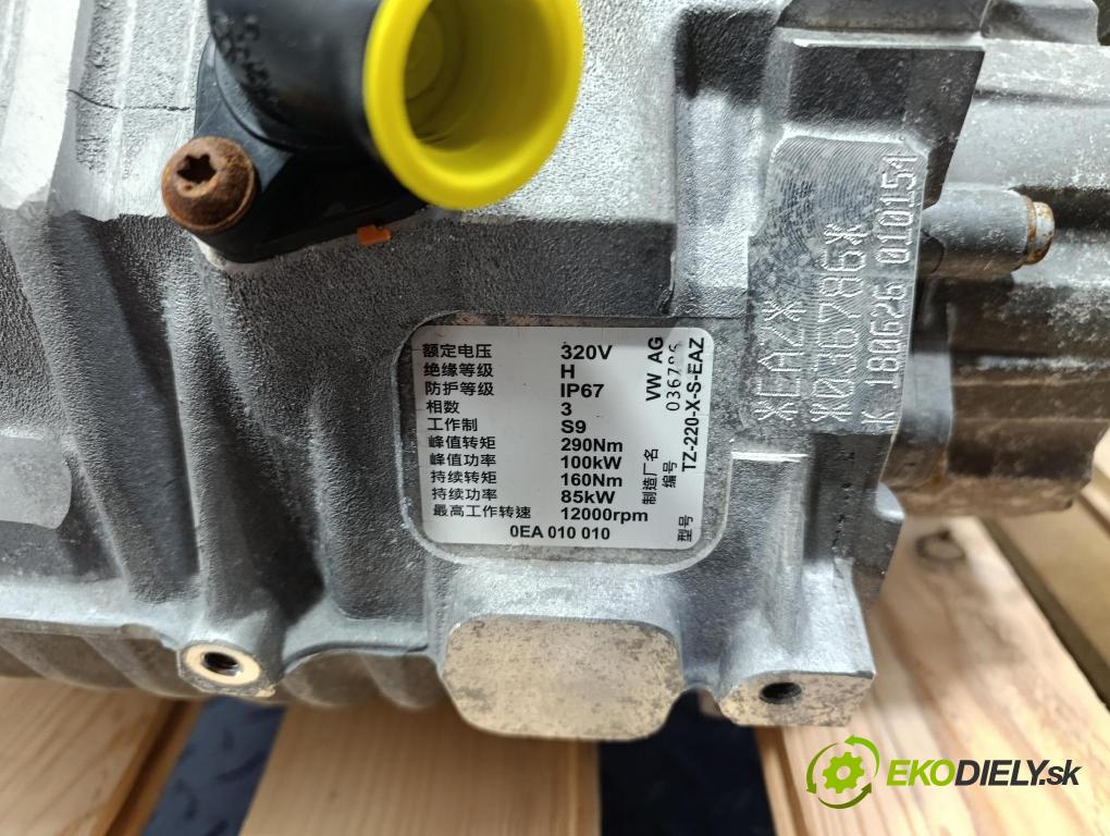 Vw Golf 2018 elektromotor Elektrický: 0EA010010