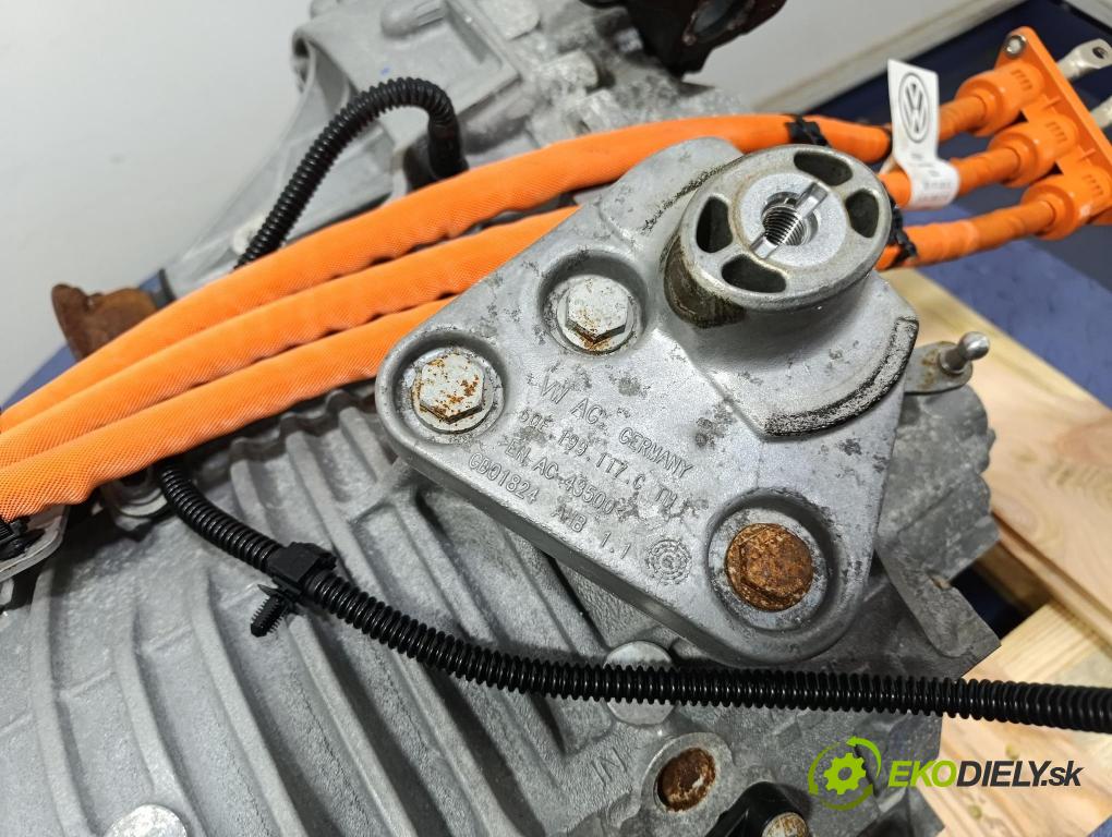 Vw Golf 2018 elektromotor Elektrický: 0EA010010