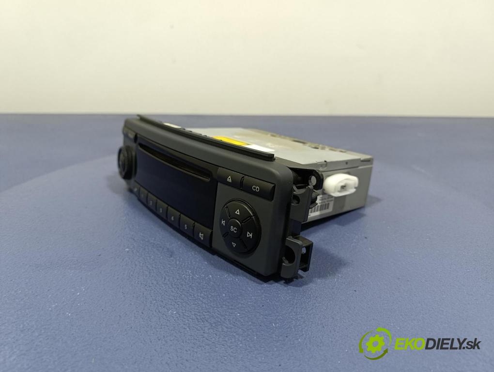 Smart Forfour 2001 Radio I Navigácia: A4548200379