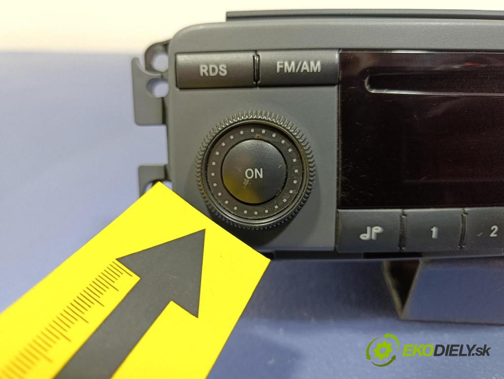 Smart Forfour 2001 Radio I Navigácia: A4548200379