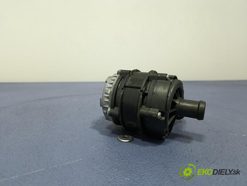 Vw Golf 2018 čerpadlo Voda: 04L965567