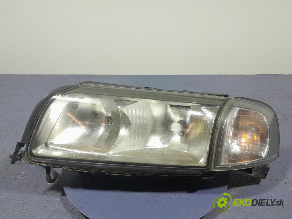 Volvo S80 2000 Reflektor: Vľavo: 9484241