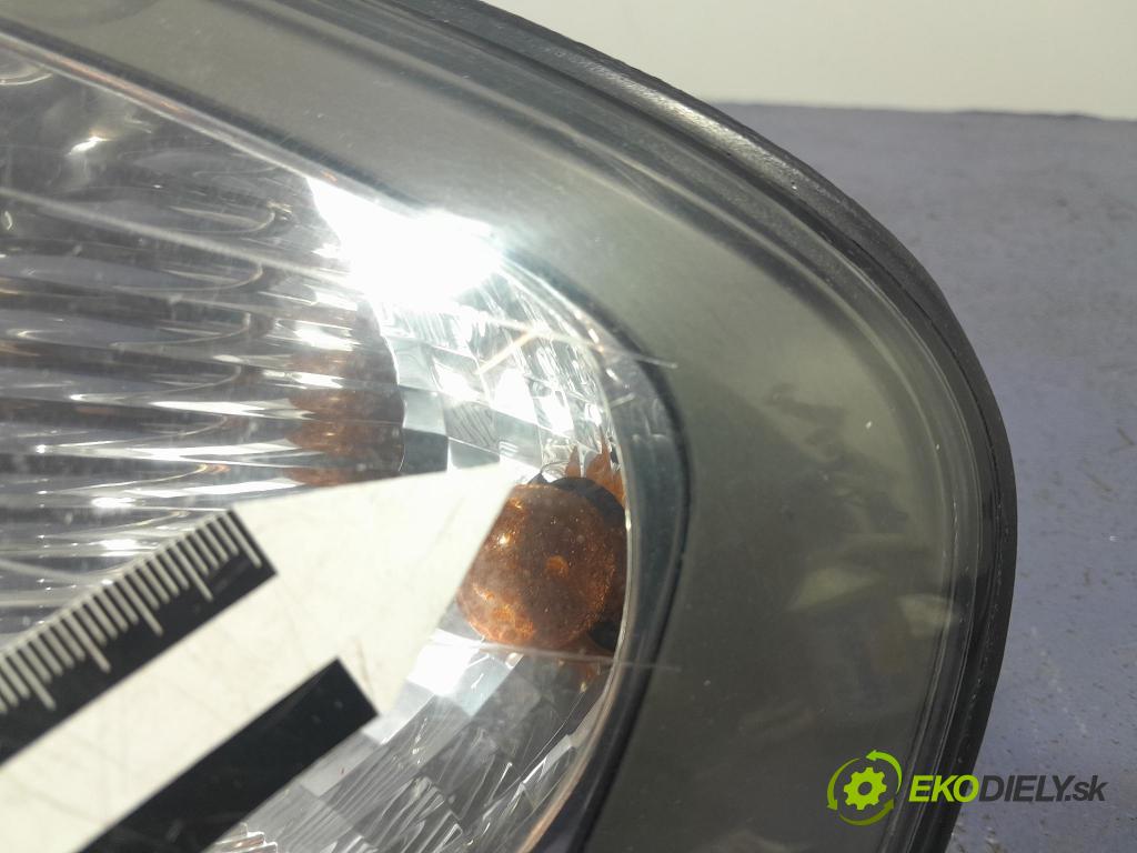 Volvo S80 2000 Reflektor: Vľavo: 9484241