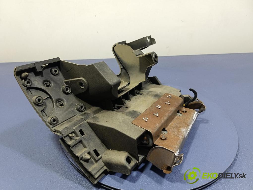 Fiat Croma 2007 Airbag: Koleno x 30375594