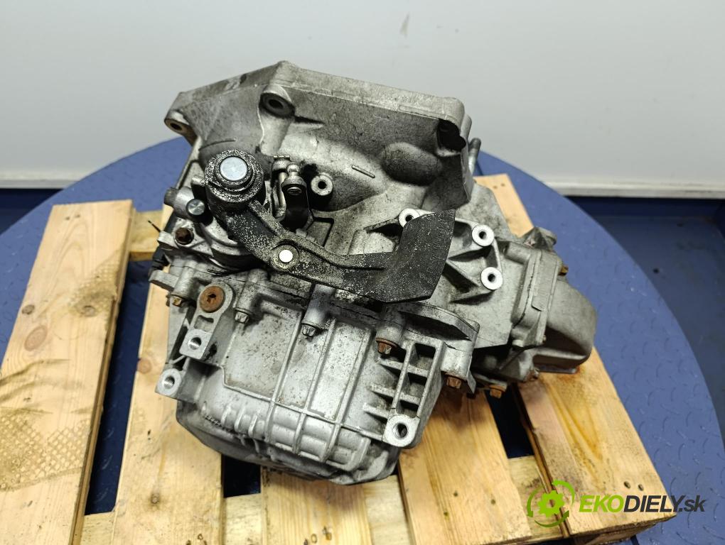 Fiat Croma 2007 převodovka Ozubené kola: Manualna 55194293