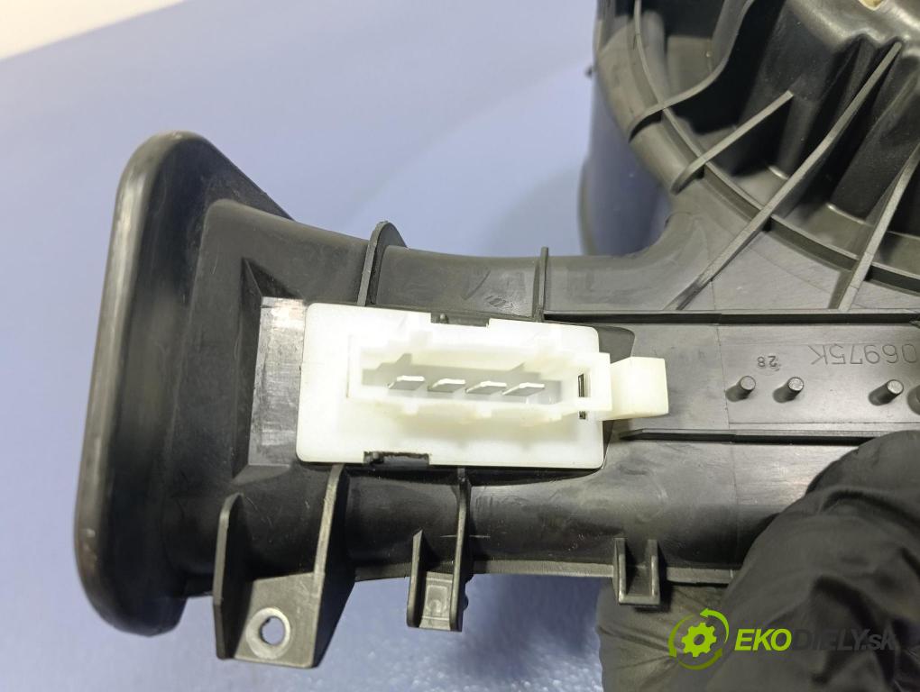 Fiat Croma 2007 ventilátor Vzduch: 007014W