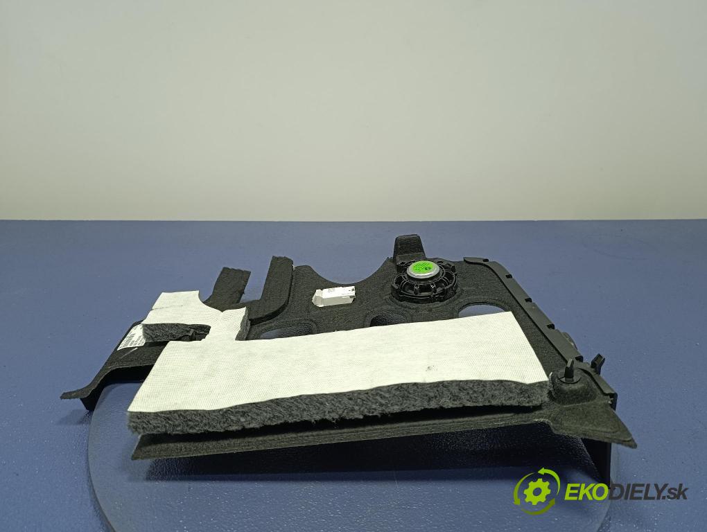 Bmw Seria 5 2025 kryt Plast: Interiéry: 9870543