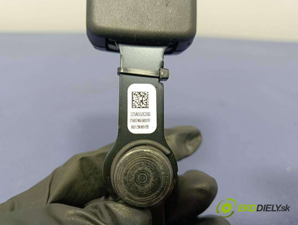 Bmw Seria 5 2025 Pásy Bezpečnost x 5A552C2