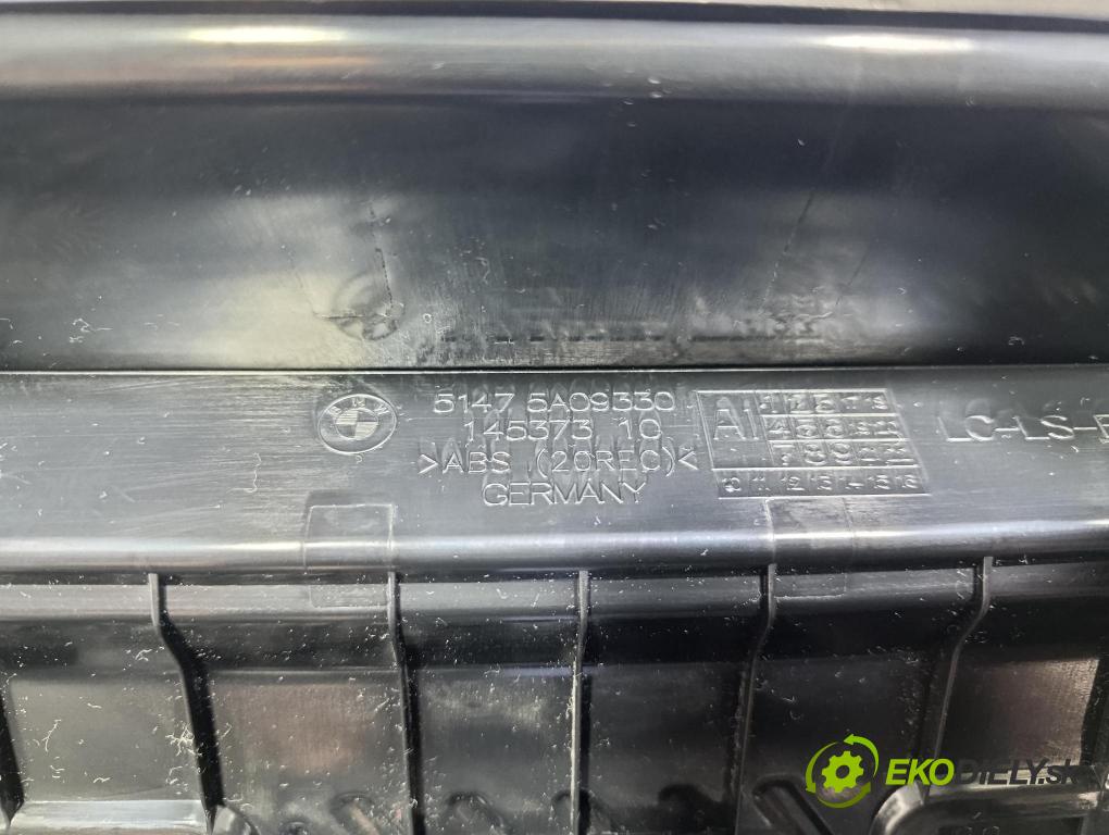 Bmw Seria 5 2025 lišta kufra: 5A09330