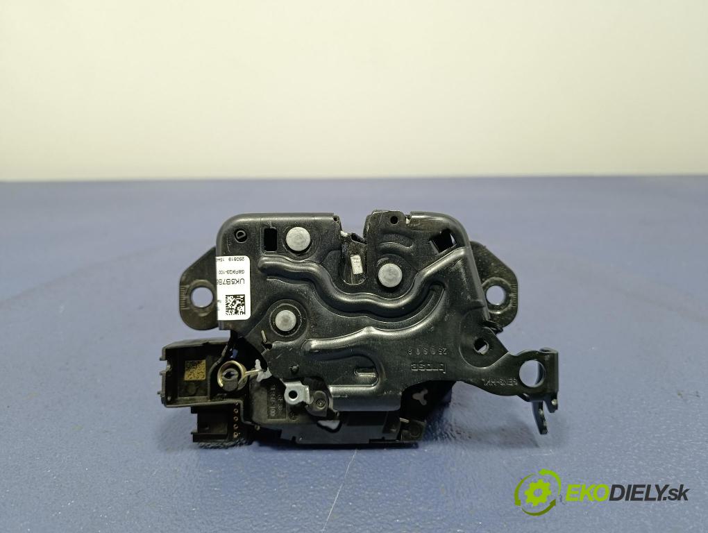 Bmw Seria 5 2025 zámek Klapky: kufr 5B7B6D2