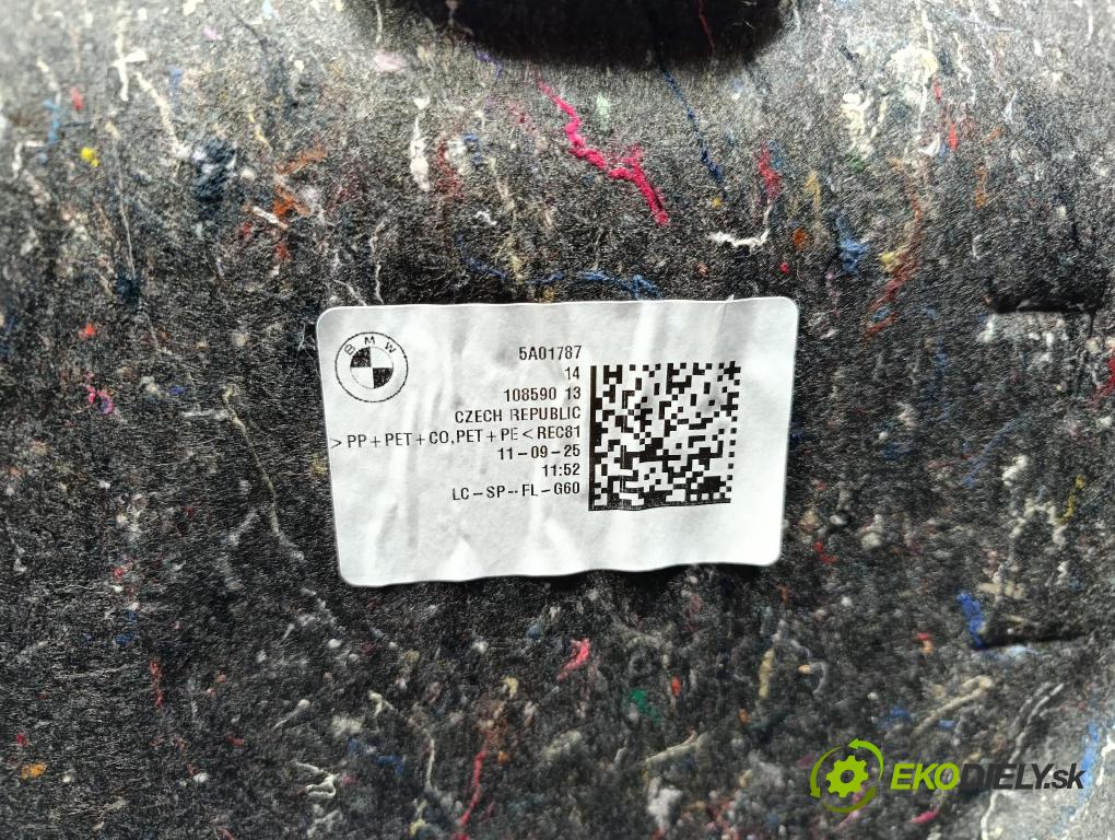 Bmw Seria 5 2025 Čalounictví: kufra: 5A01787