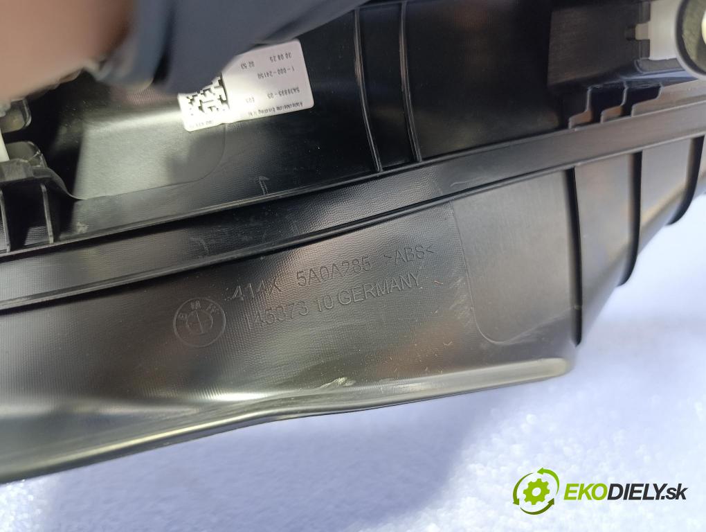 Bmw Seria 5 2025 kryt Plast: Interiéry: 5A36B95